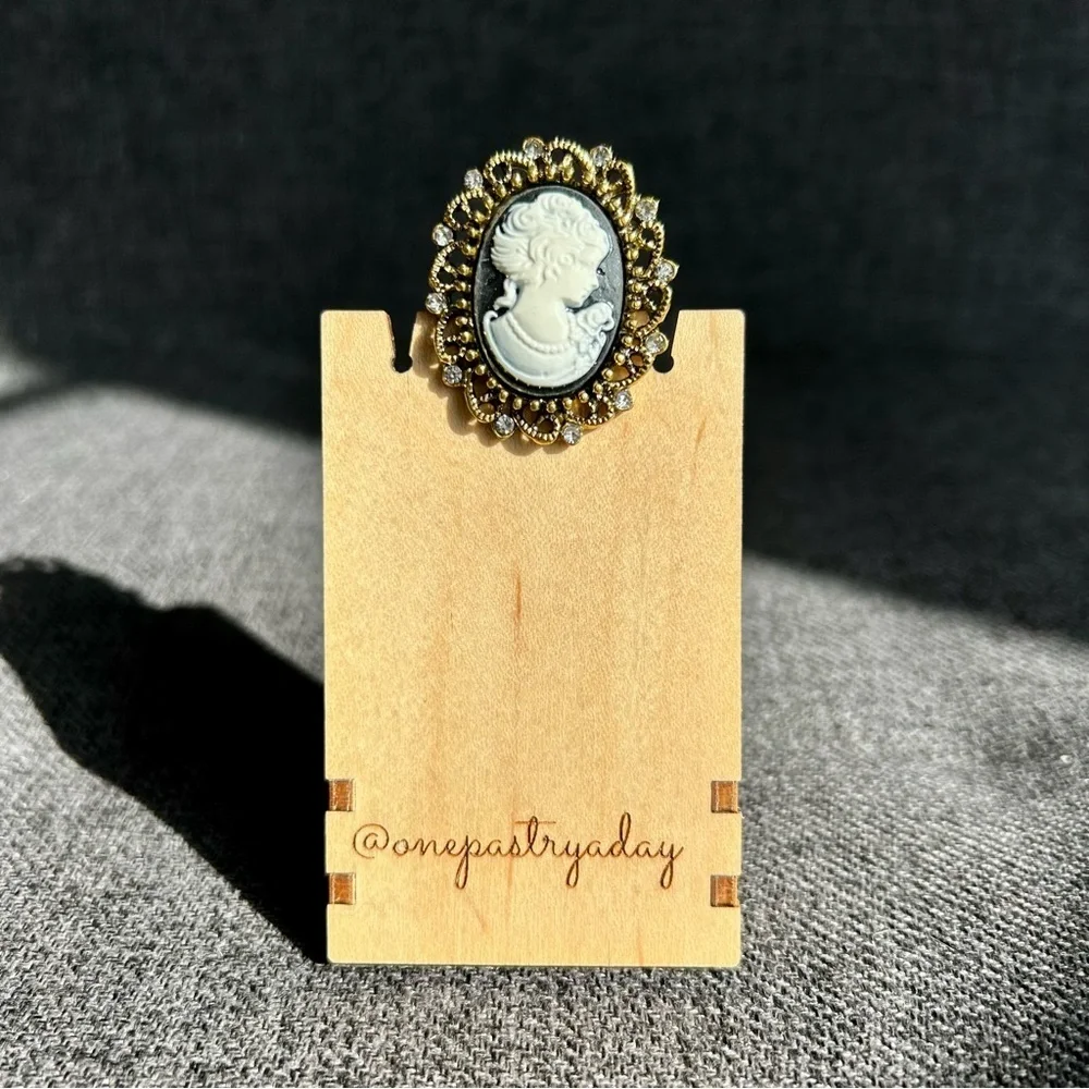 Sparkly Cameo Brooch Pin, Rhinestone Filigree Edging Detail, Black, White, Gold